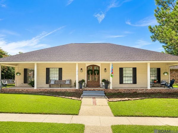 1414 Beckenham Dr, Baton Rouge, LA 70808
