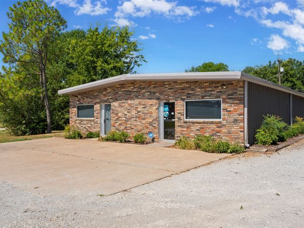 819 N Wilson Street , Vinita, OK 74301
