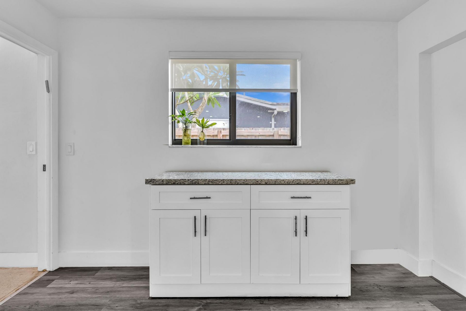 2001 N 52nd Avenue, Hollywood, FL 33021 Photo