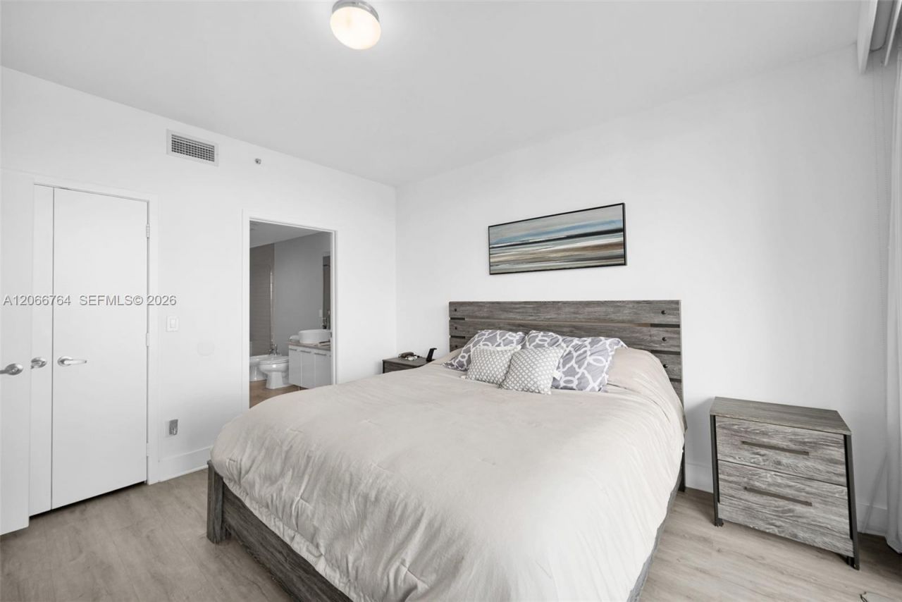 Please Call For Address, Unit 4102, Miami, FL 33132 Photo