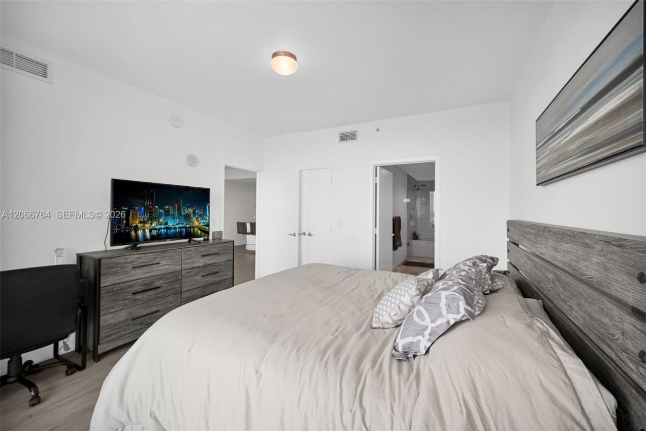 Please Call For Address, Unit 4102, Miami, FL 33132 Photo