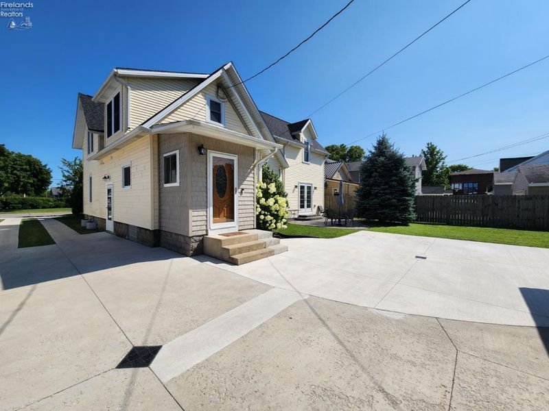 317 Williams Street, Huron, OH 44839 Photo 22