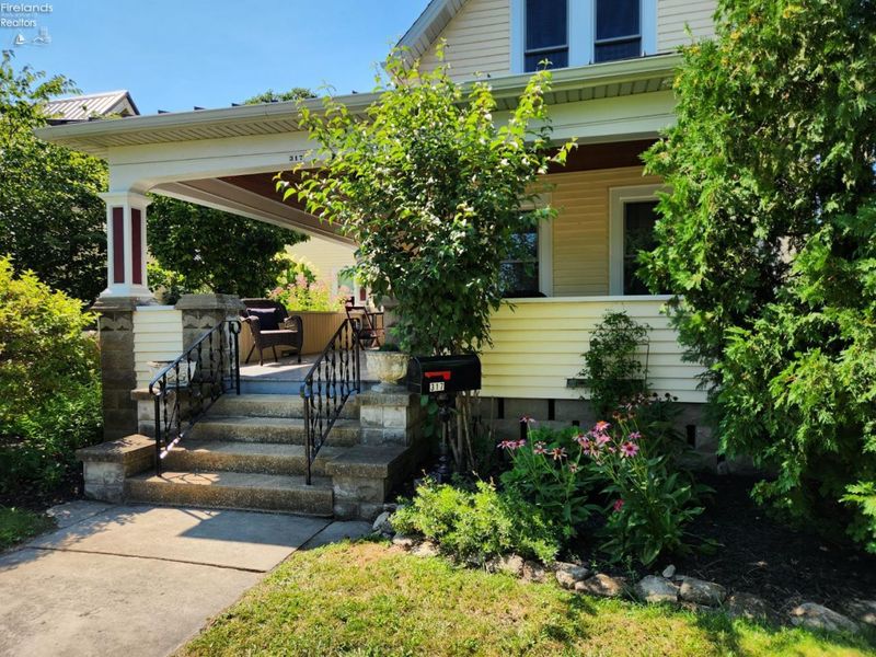 317 Williams Street, Huron, OH 44839 Photo 3