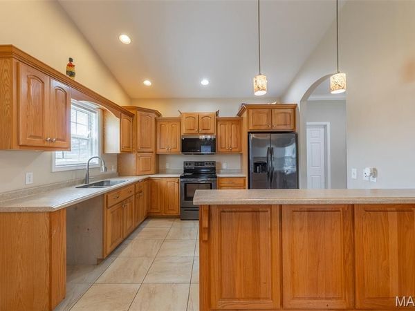 2184 J Bird Lane , Poplar Bluff, MO 63901