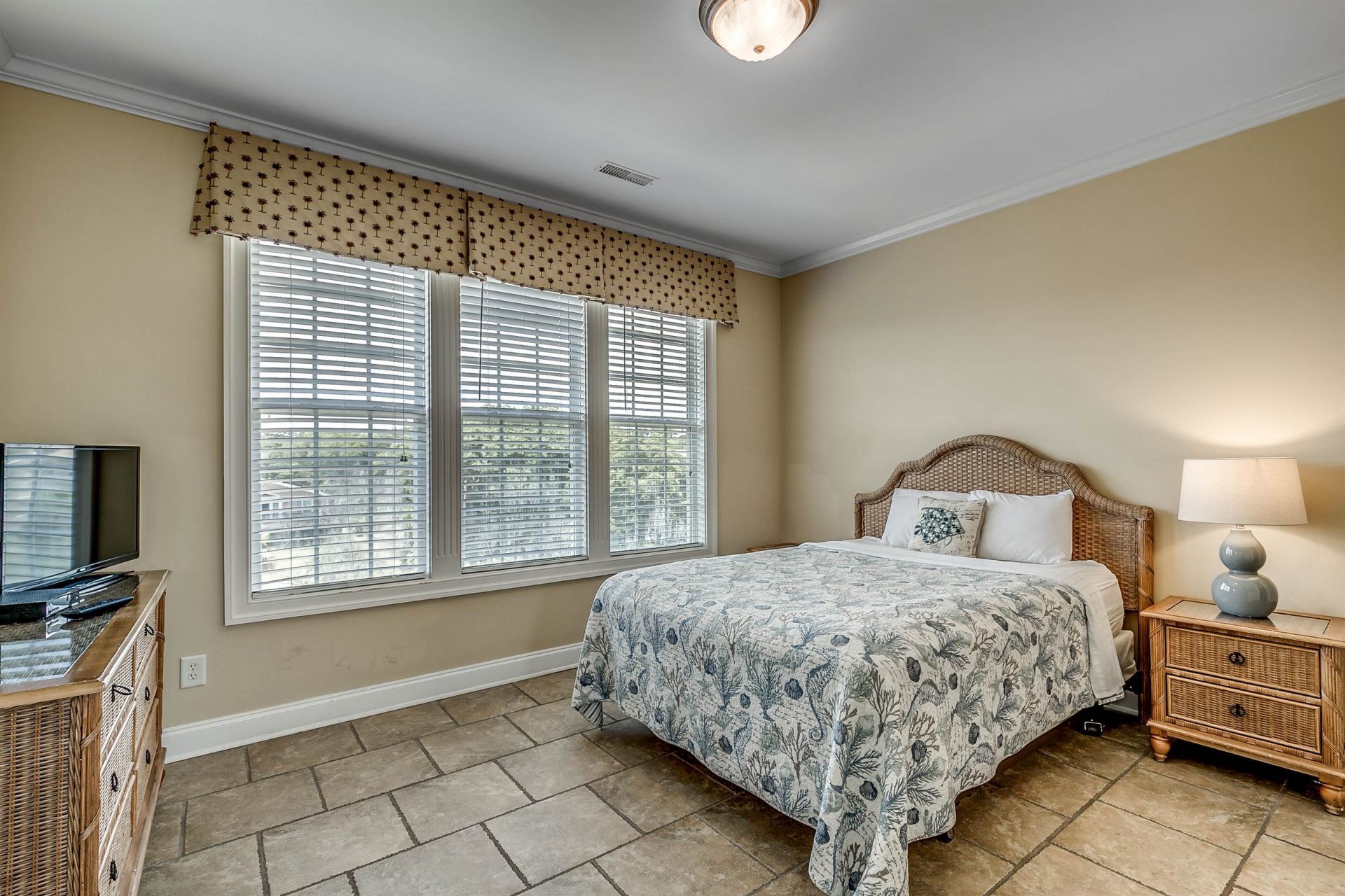 4905 S Ocean Blvd. Photo 37