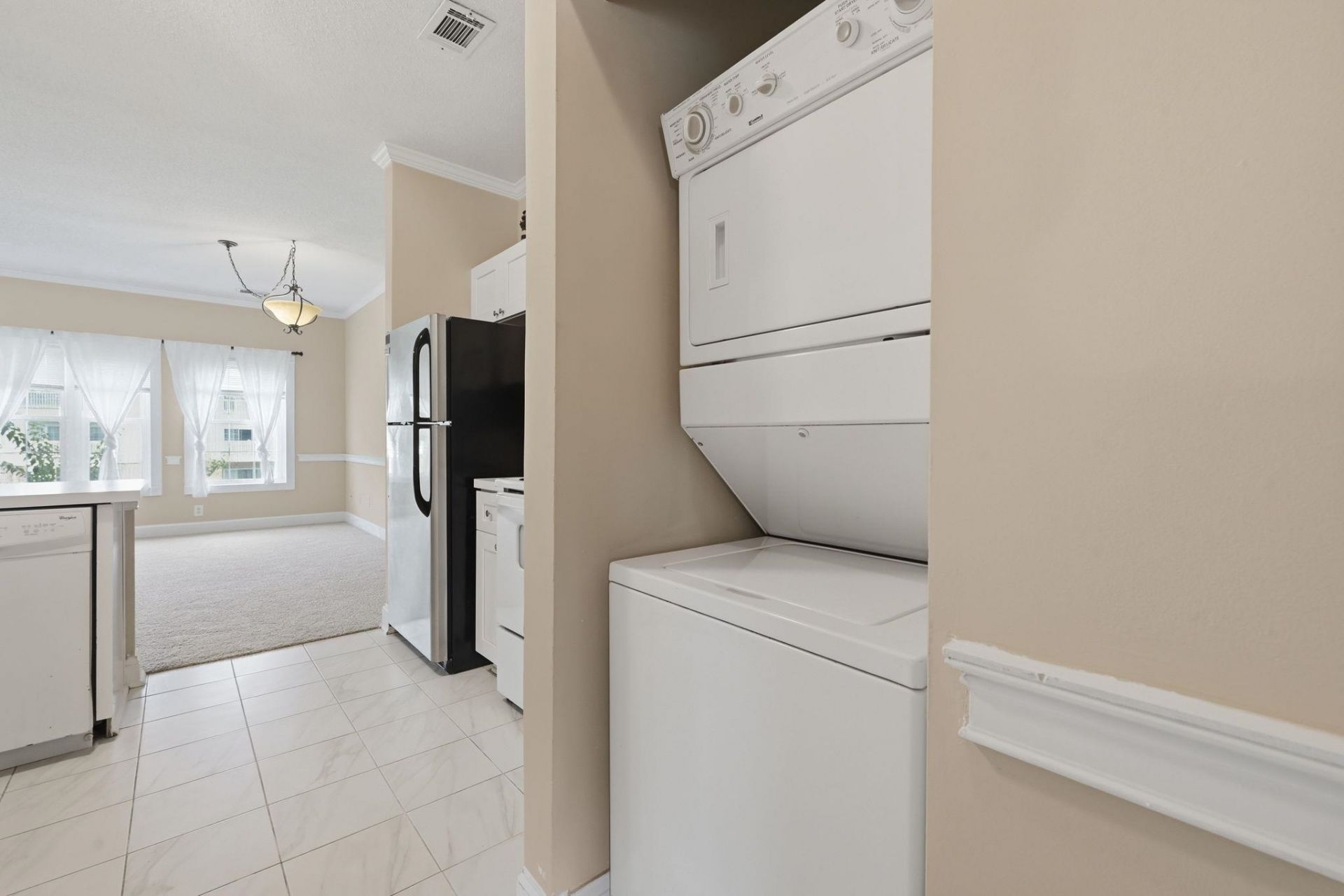 4834 Carnation Circle Photo 17