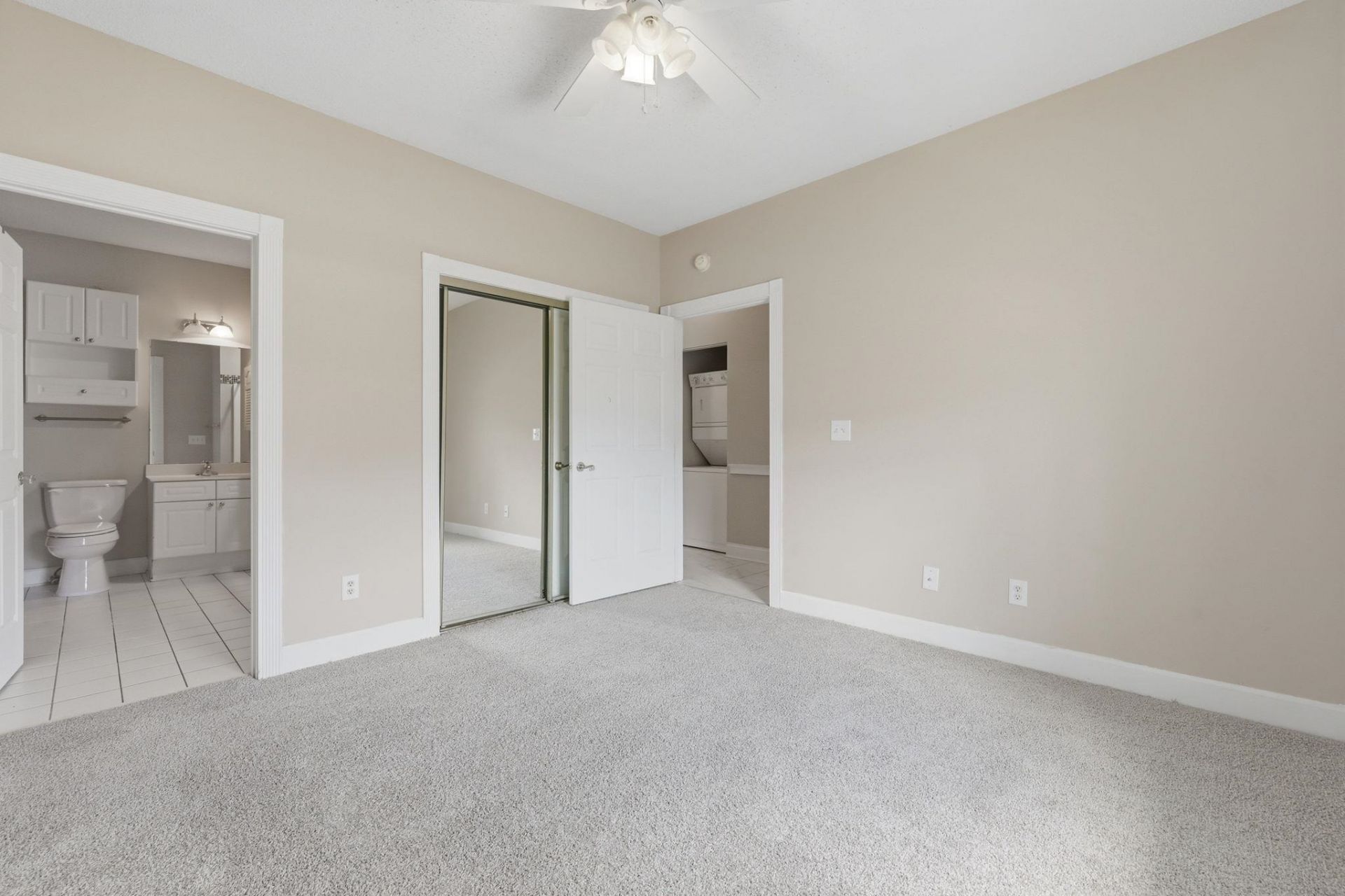 4834 Carnation Circle Photo 19