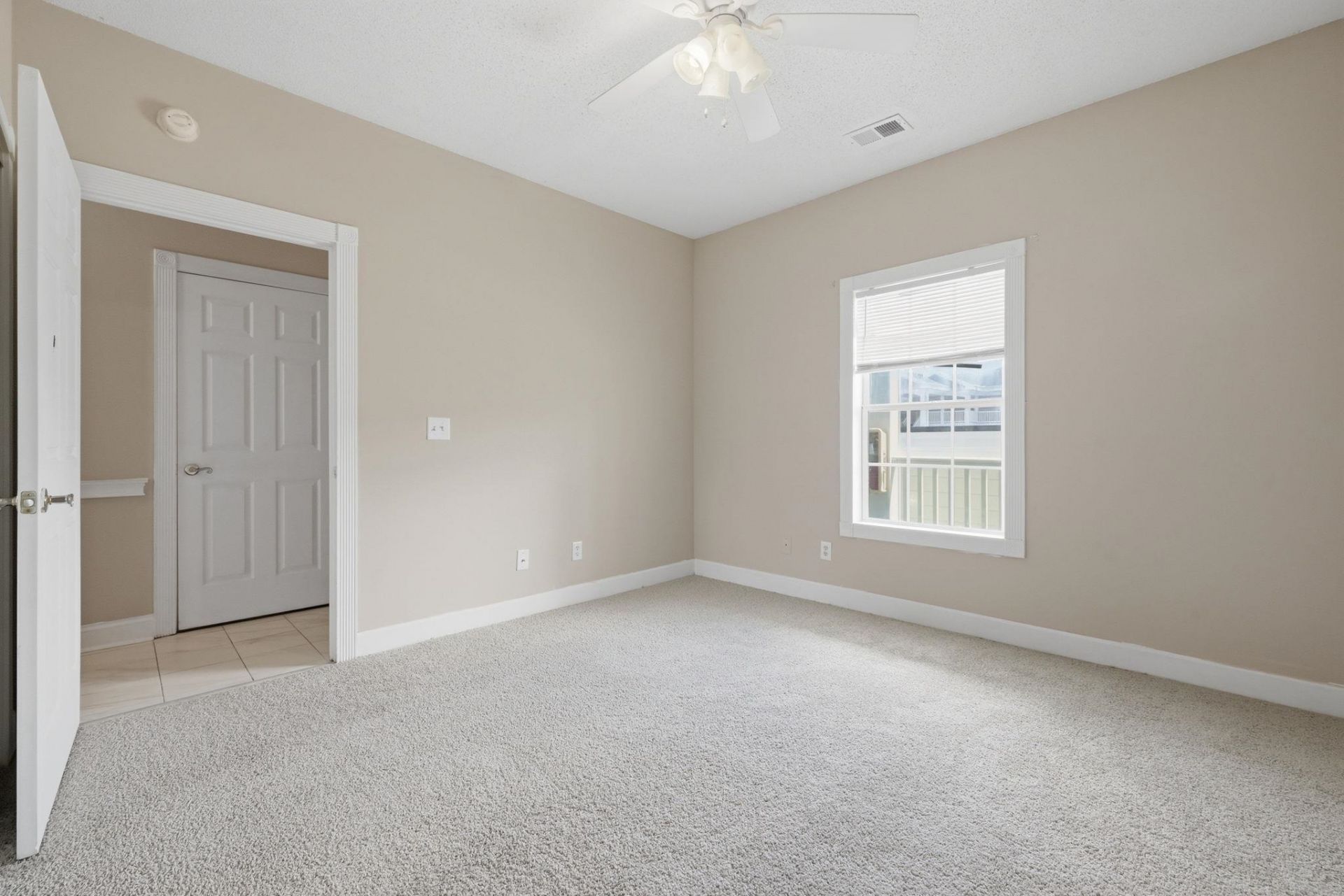 4834 Carnation Circle Photo 22