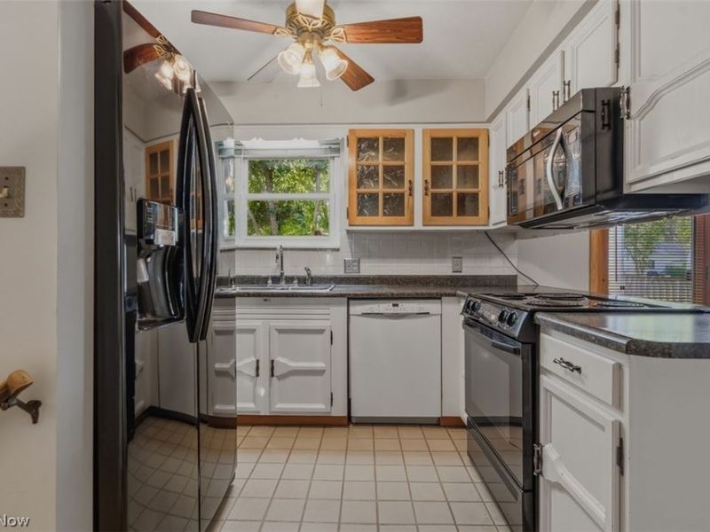 114 Delray Drive, Marietta, OH 45750 Photo 5