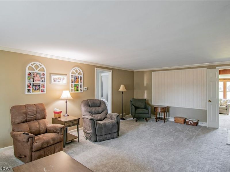 427 W Sunset Drive, Rittman, OH 44270 Photo 4