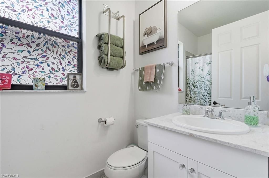 8932 Madrid Cir , Naples, FL 34104 Photo