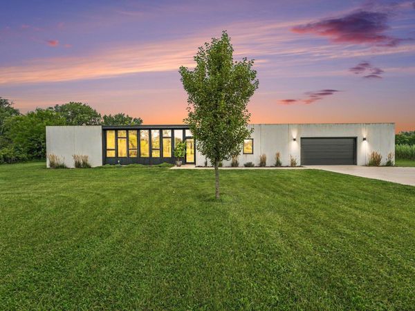 691 W State Road 130 , Hobart, IN 46342