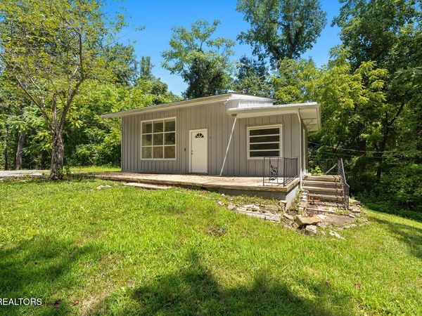 2413 Tooles Bend Rd, Knoxville, TN 37922