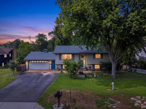 6441 Edgemont Boulevard N, Brooklyn Park, MN 55428