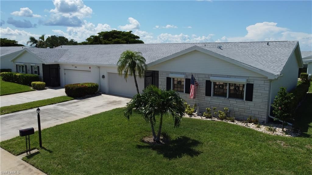 1527 Edgewater Cir, Fort Myers, FL 33919 Photo