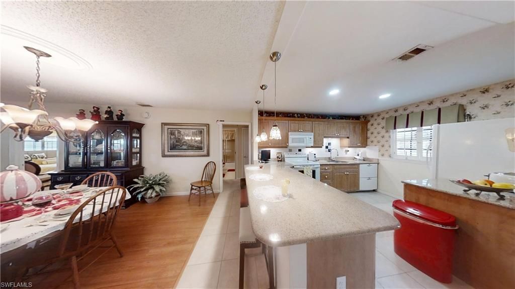 1527 Edgewater Cir, Fort Myers, FL 33919 Photo