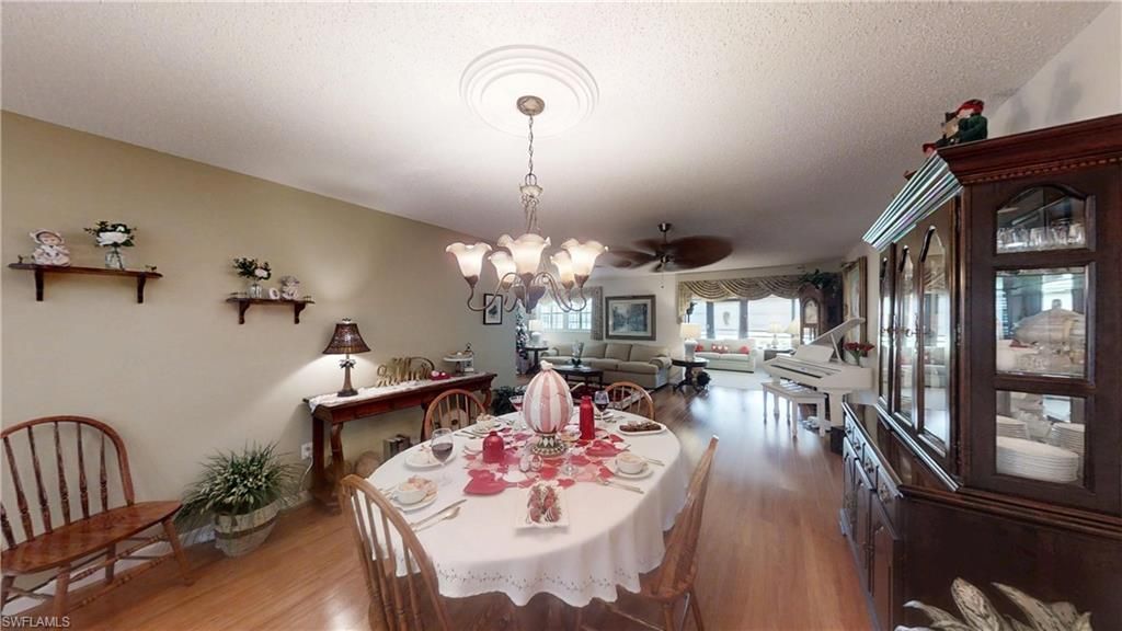 1527 Edgewater Cir, Fort Myers, FL 33919 Photo