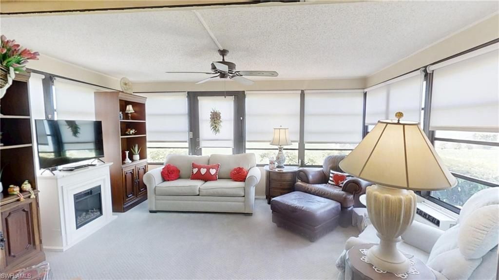 1527 Edgewater Cir, Fort Myers, FL 33919 Photo