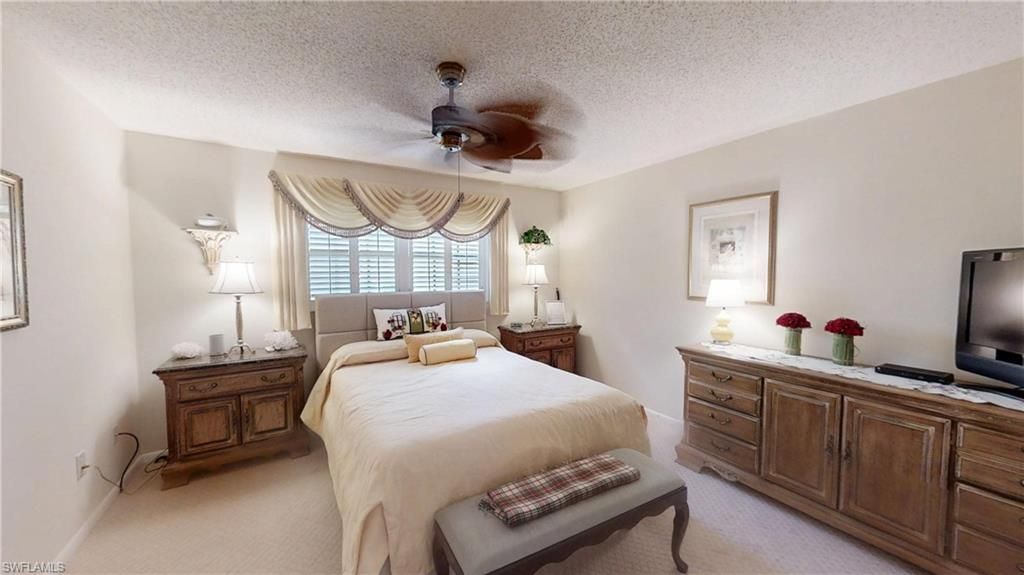 1527 Edgewater Cir, Fort Myers, FL 33919 Photo