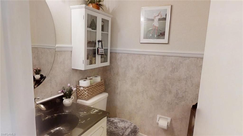 1527 Edgewater Cir, Fort Myers, FL 33919 Photo