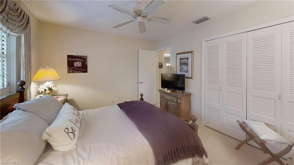 1527 Edgewater Cir, Fort Myers, FL 33919 Photo