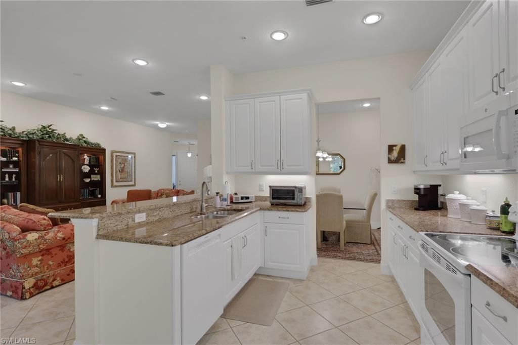 6502 Monterey Pt, Unit 102, Naples, FL 34105 Photo