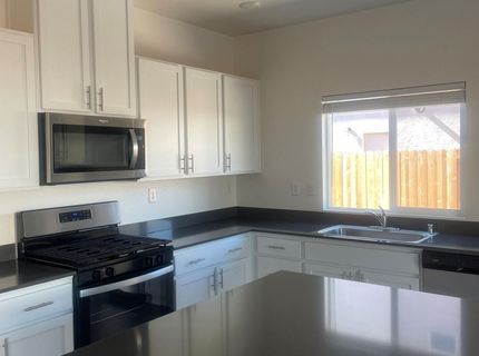 8931 Wolf Moon Drive, Unit Lot #32, Reno, NV 89506 Photo