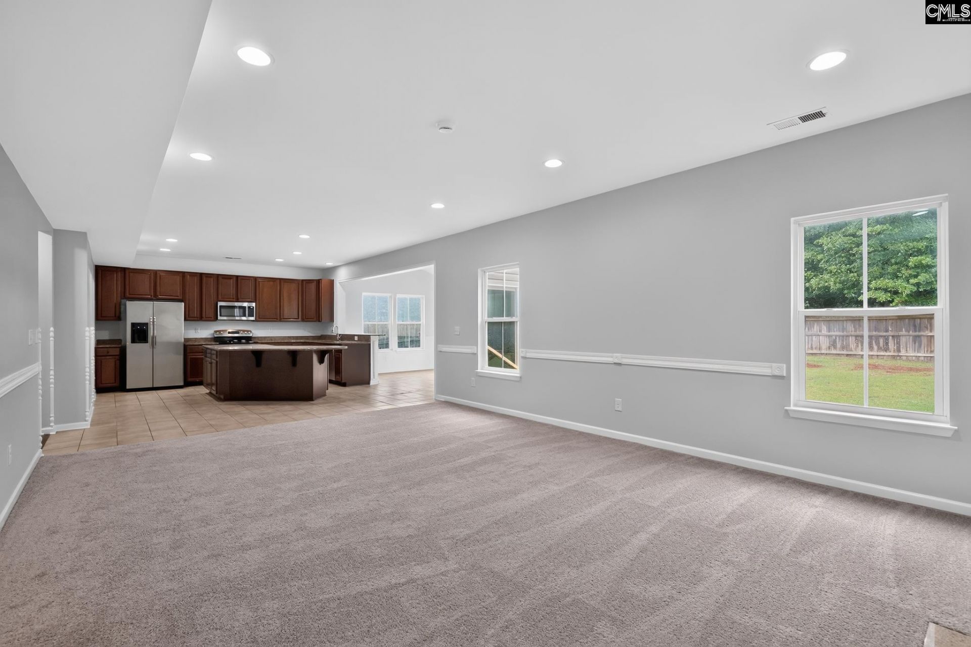 659 Stonebury Circle  Photo 7