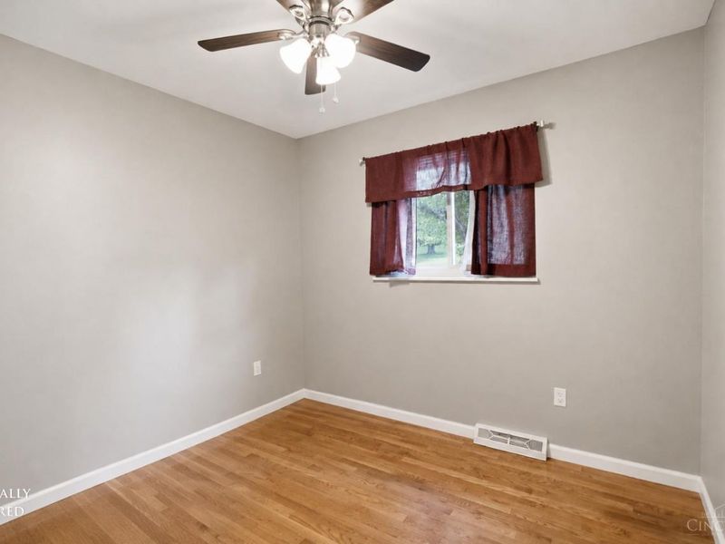 629 N Miami Avenue, Cleves, OH 45002 Photo 6