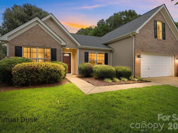 109 Washburn Range Drive , Mooresville, NC 28115