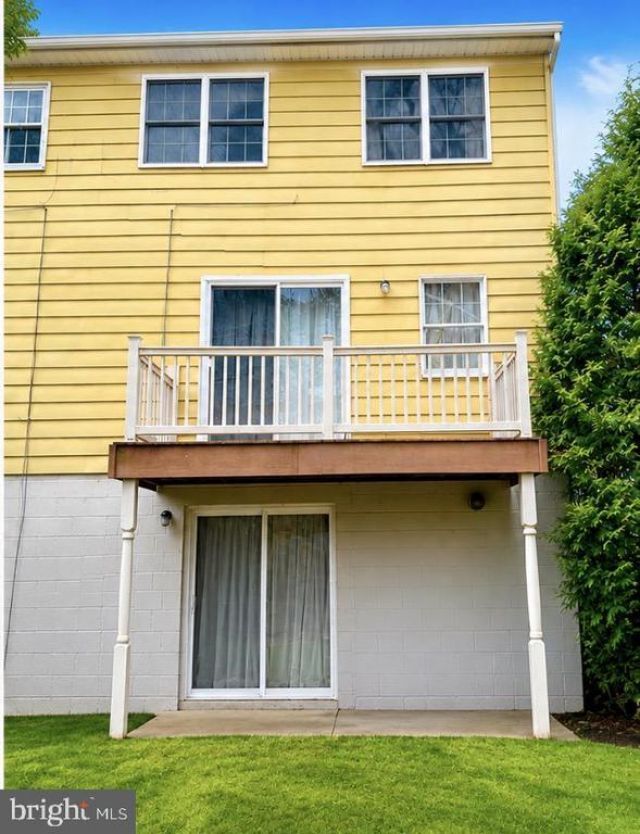 31 DREXEL PLACE , NEW CUMBERLAND, PA 17070
