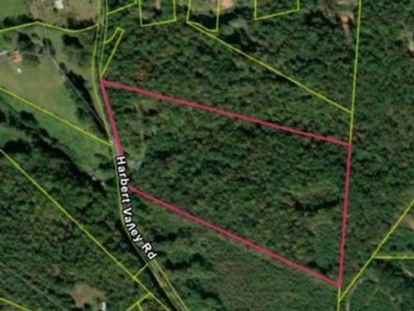 1069 Harbert Valley Road, Toccoa, GA 30577