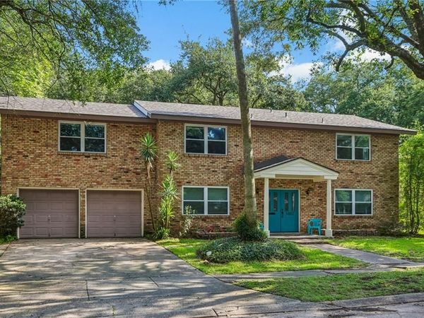 5882 RHODES Avenue , New Orleans, LA 70131