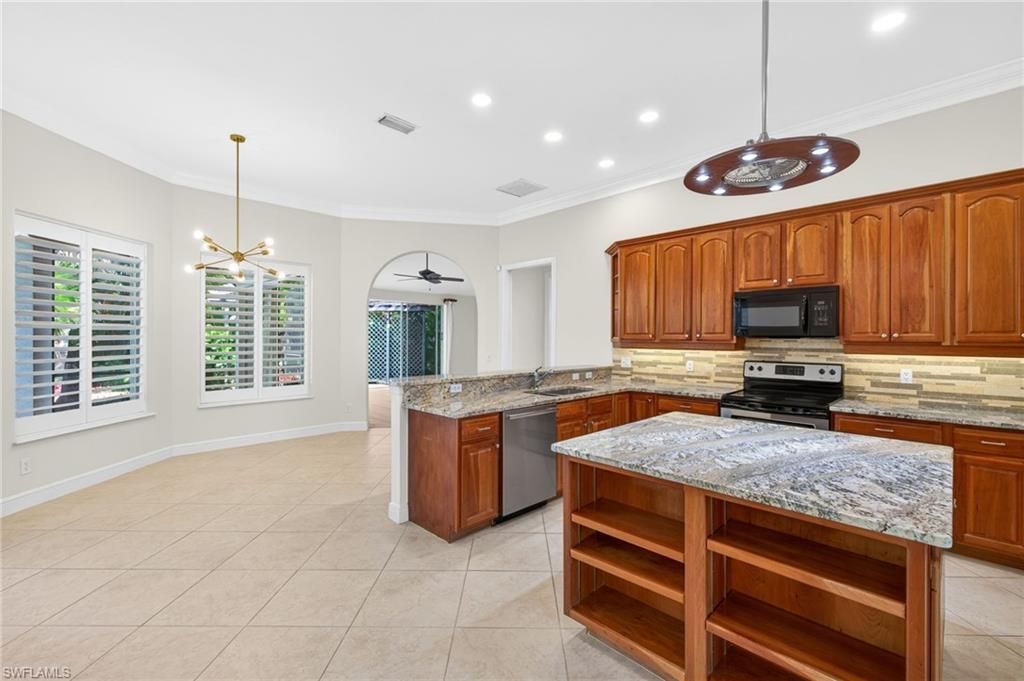 2229 Goshawk Ct , Naples, FL 34105 Photo