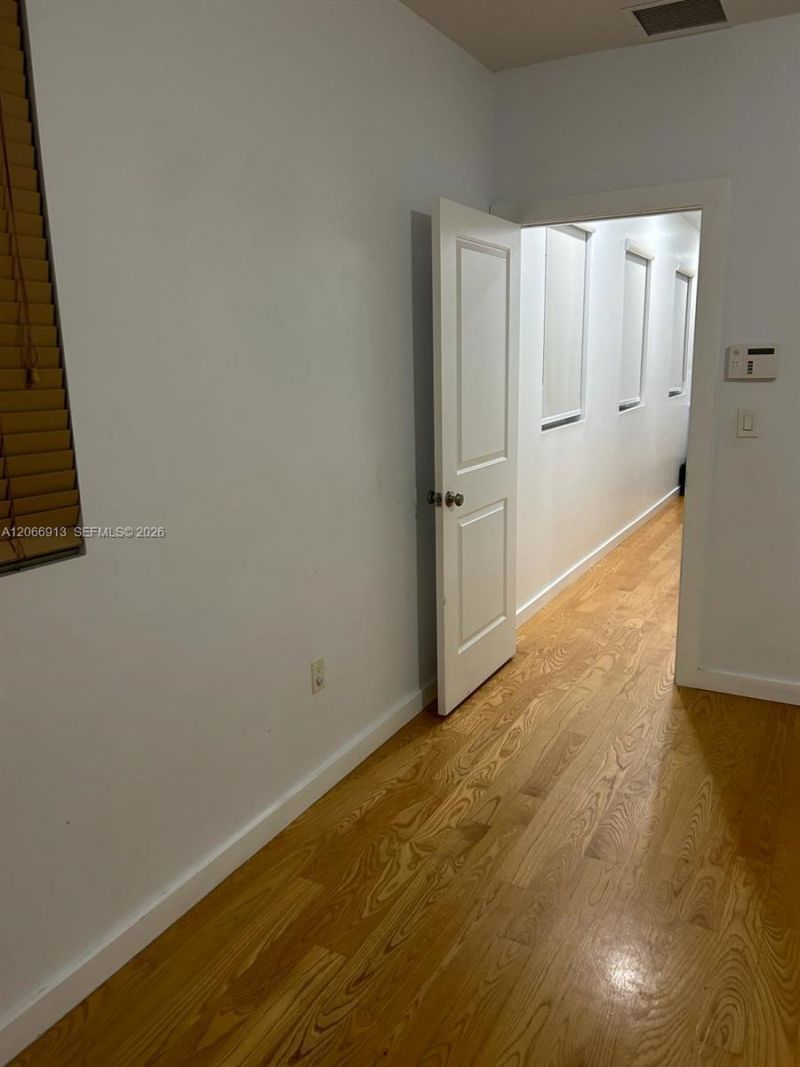 9010 SW 25th St, Unit 1, Miami, FL 33165 Photo