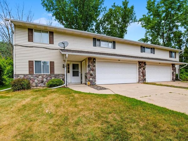 2380 RIVERVIEW DRIVE, Green Bay, WI 54313