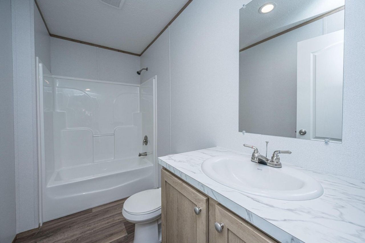 239 Belfast Avenue Photo 43