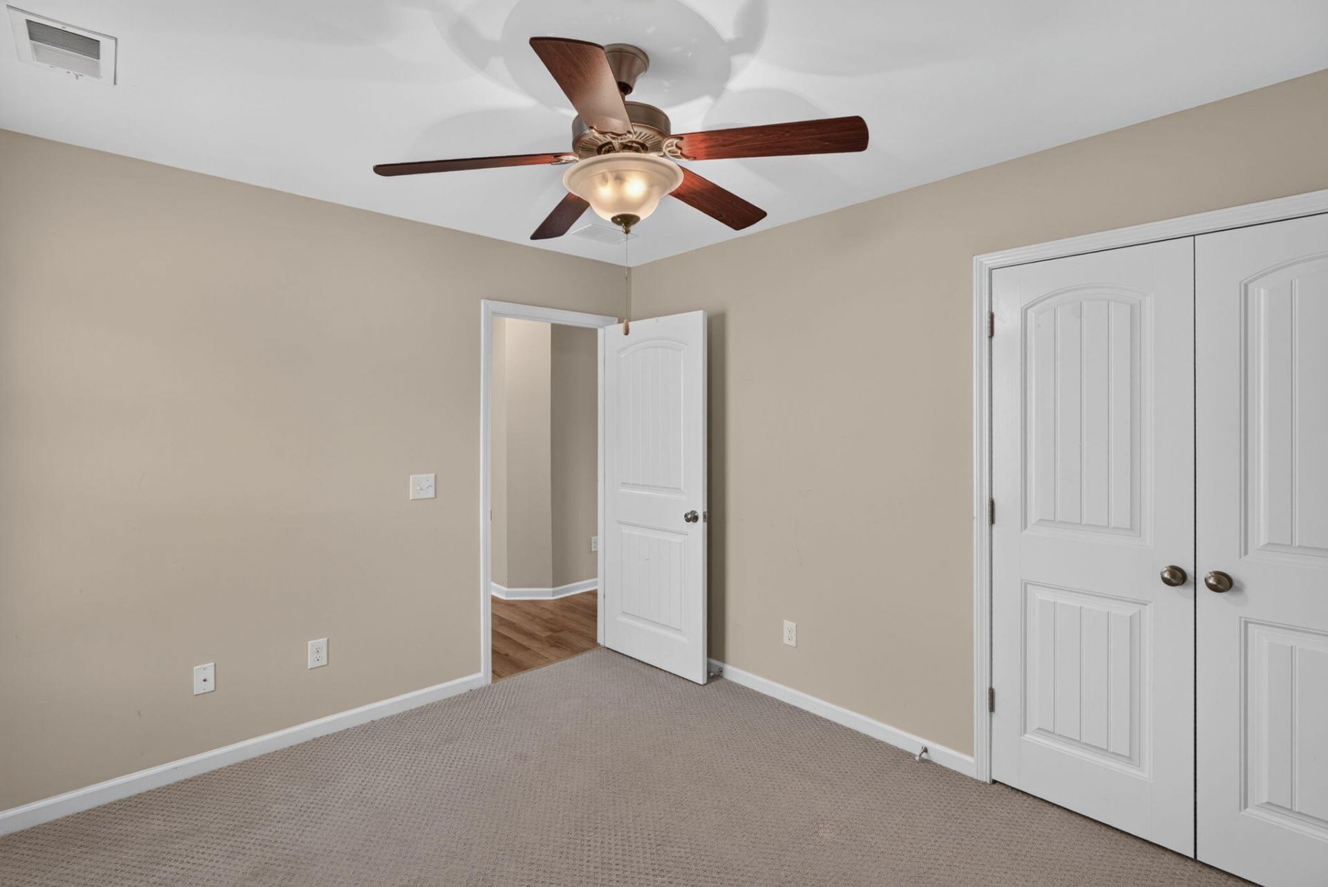 1714 Emmets Road Photo 37