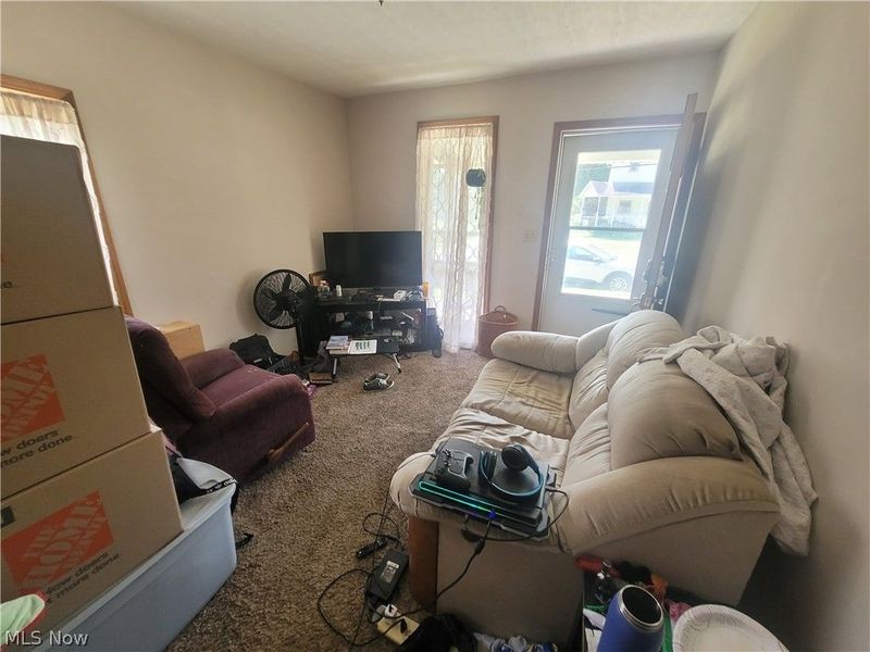 519 W Church Street, Orrville, OH 44667 Photo 3