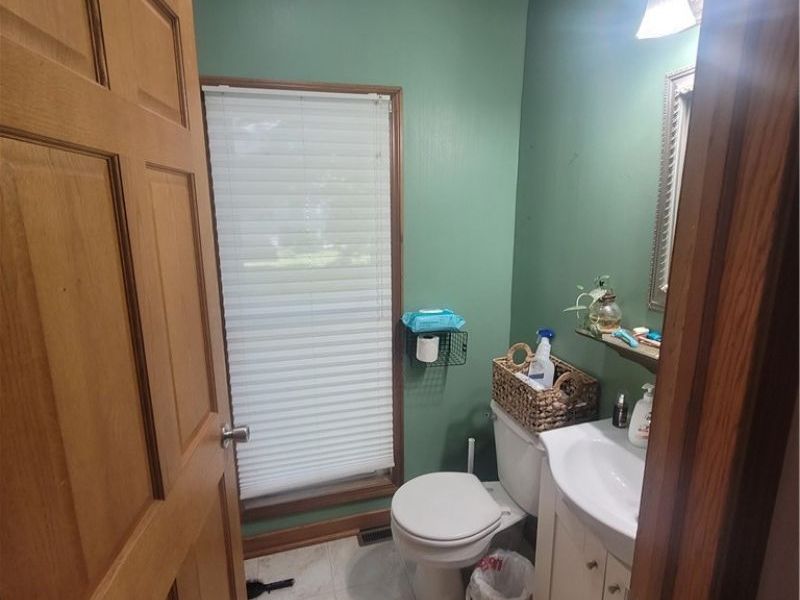 519 W Church Street, Orrville, OH 44667 Photo 8