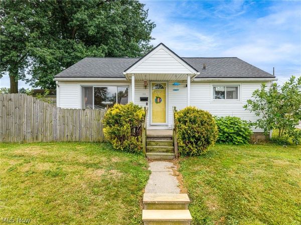 516 Franklin Avenue , Barberton, OH 44203