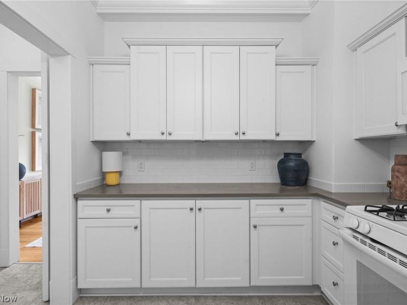 13605 Shaker Boulevard, Unit 2B, Cleveland, OH 44120 Photo 17