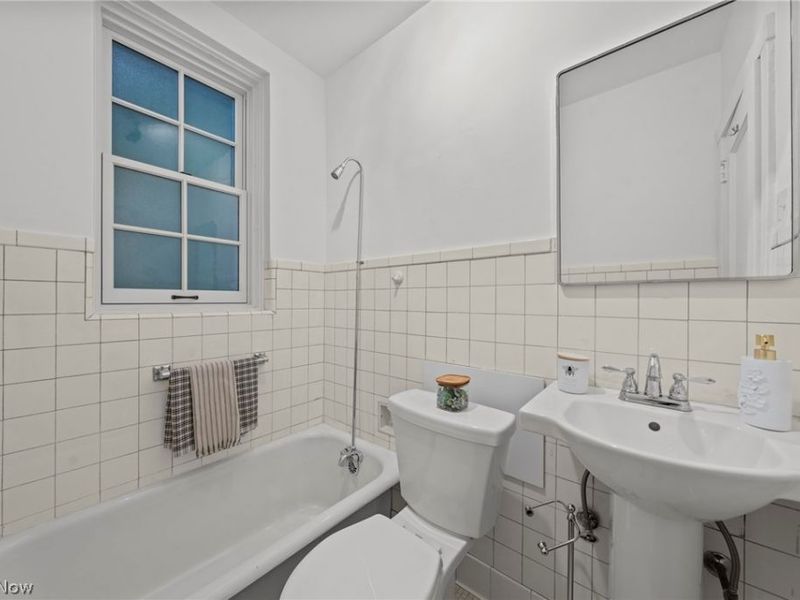 13605 Shaker Boulevard, Unit 2B, Cleveland, OH 44120 Photo 22