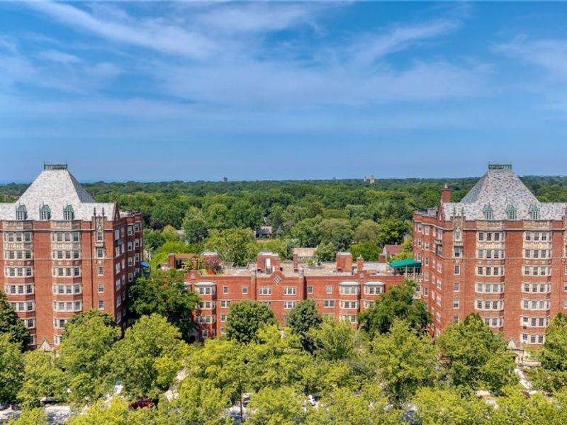 13605 Shaker Boulevard, Unit 2B, Cleveland, OH 44120 Photo 35
