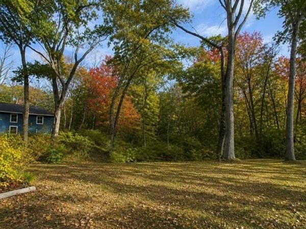 1150 Greenview Place , Crown Point, IN 46307