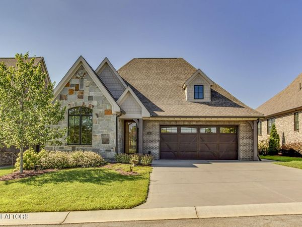 192 E Highlands Circle, Lenoir City, TN 37772