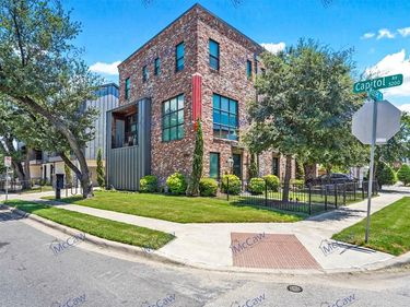 5202 Capitol Avenue, Unit 1108, Dallas, TX 75206
