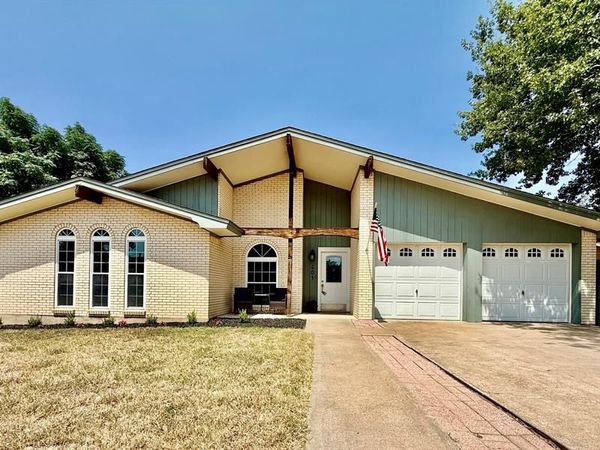 605 S Wieser Street, Hamilton, TX 76531