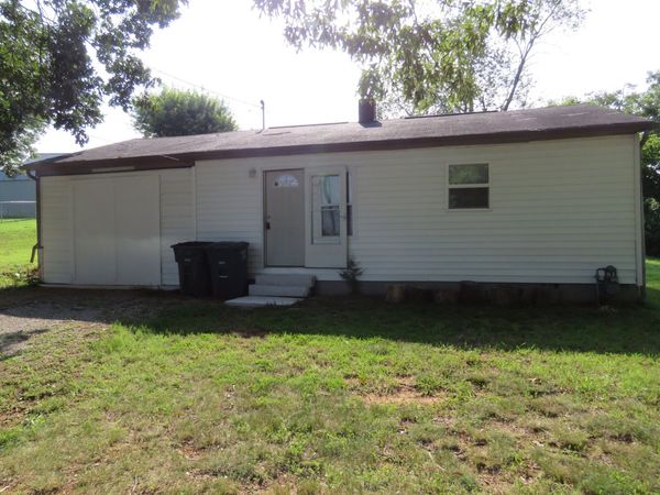 14 Oak St , Sparta, TN 38583
