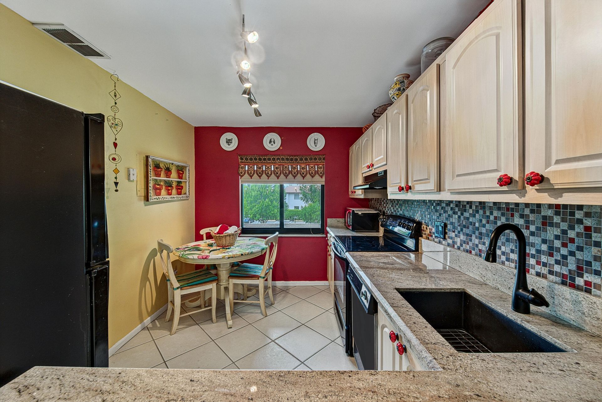 7956 Eastlake Drive, Unit 16b, Boca Raton, FL 33433 Photo